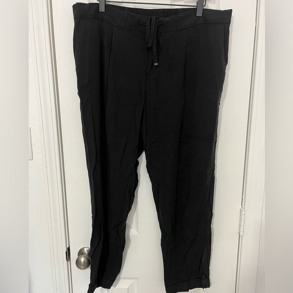 Old Navy Soft Black Stretchy Pants - Picture 1 of 5
